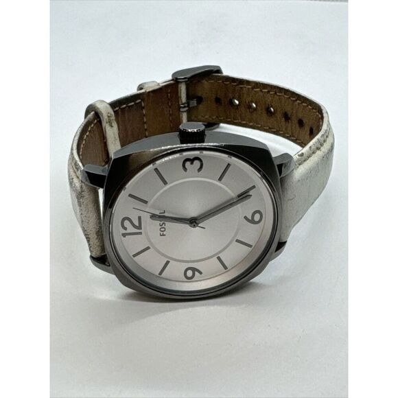 Fossil BQ3360 Women's White Leather Strap Analog Dial Quartz Wrist Watch JNA349 - Picture 5 of 11